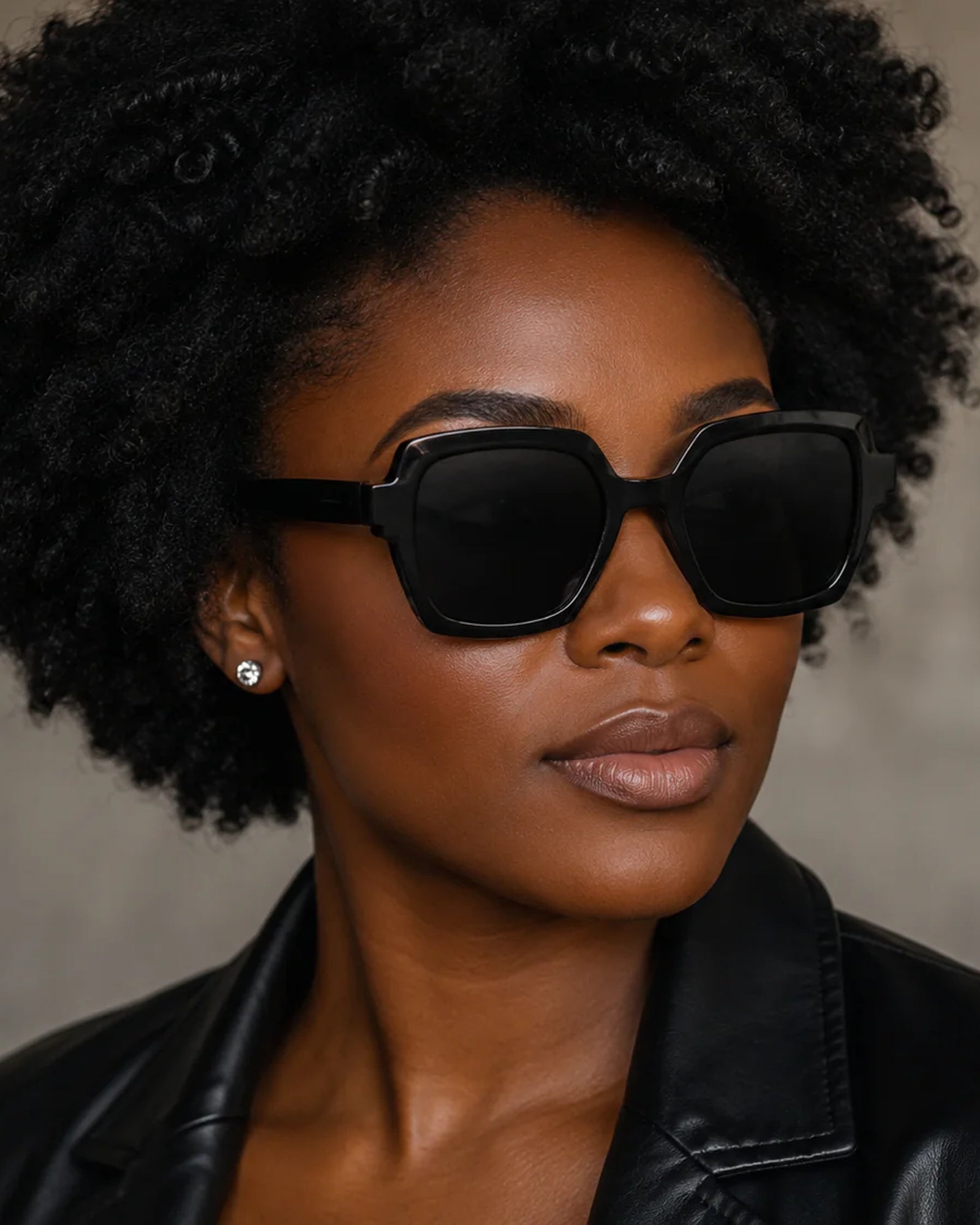 Laurice Noire Cheryl Polarized Sunglasses- Black