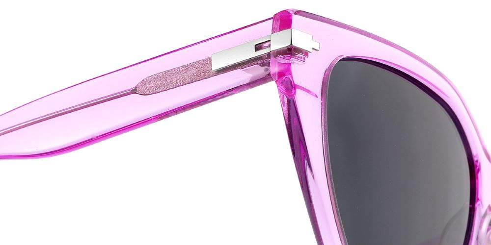 Close-up of Tati polarized purple sunglasses highlighting the stylish design and sleek finish.