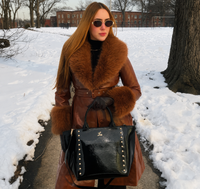 The Anastacia Tote – Gold