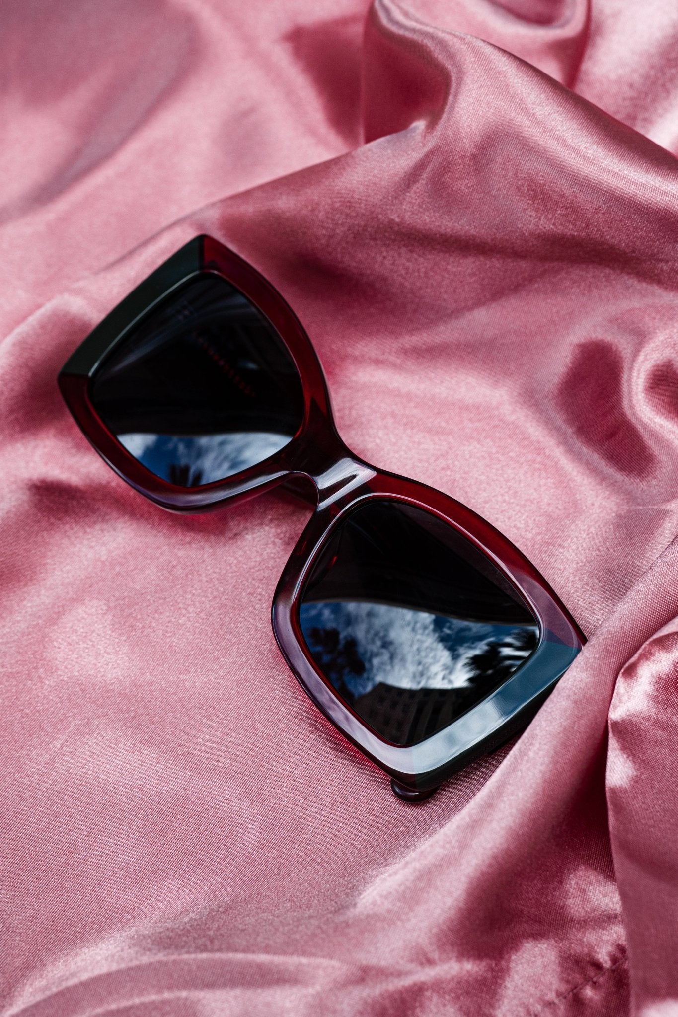 Terri Polarized Sunglasses - Black/Red - Laurice Noire