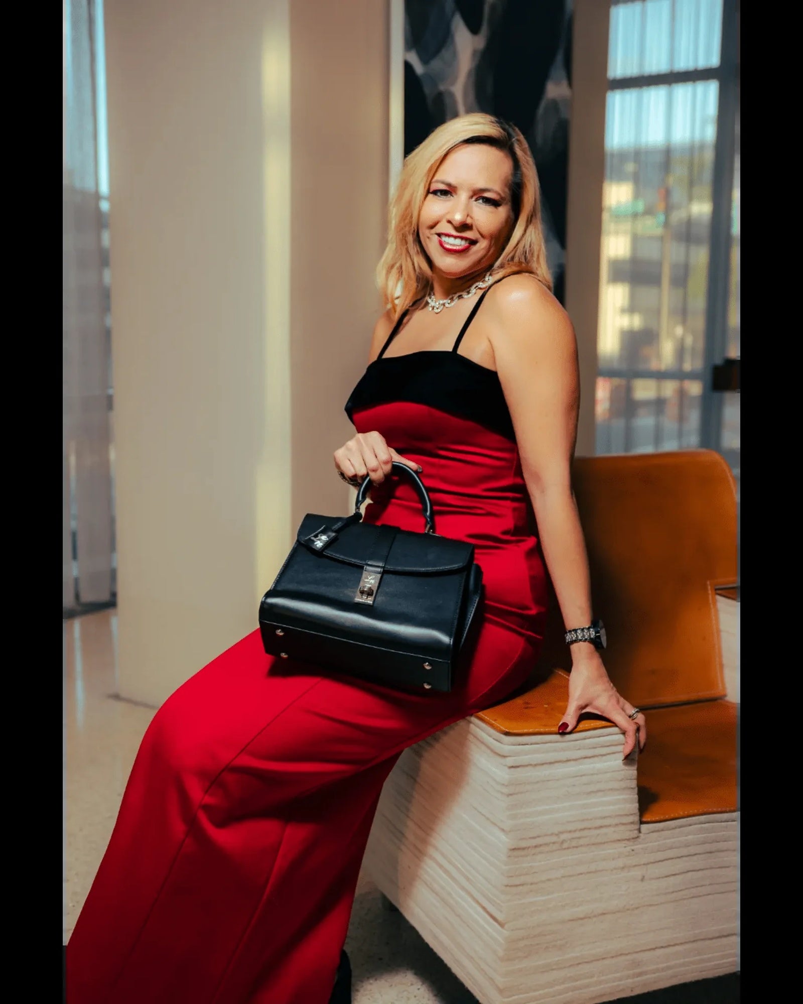 Laurice Noire The Darlene Classic Top Handle